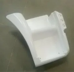 Щиток подножки правый КАМАЗ-6520 (белый)