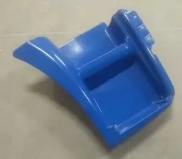 Щиток подножки правый КАМАЗ-6520 (синий)